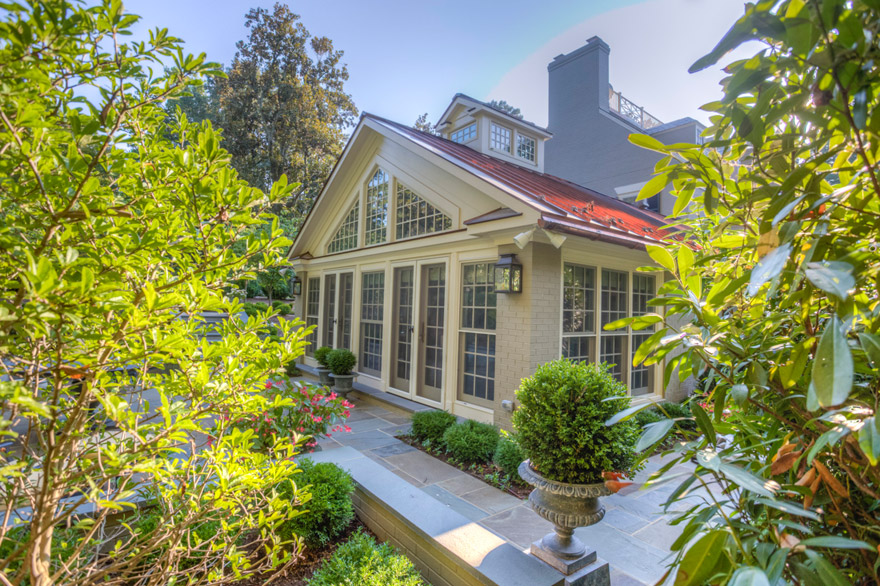 Charlottesville's premier luxury home builder and general contractors.